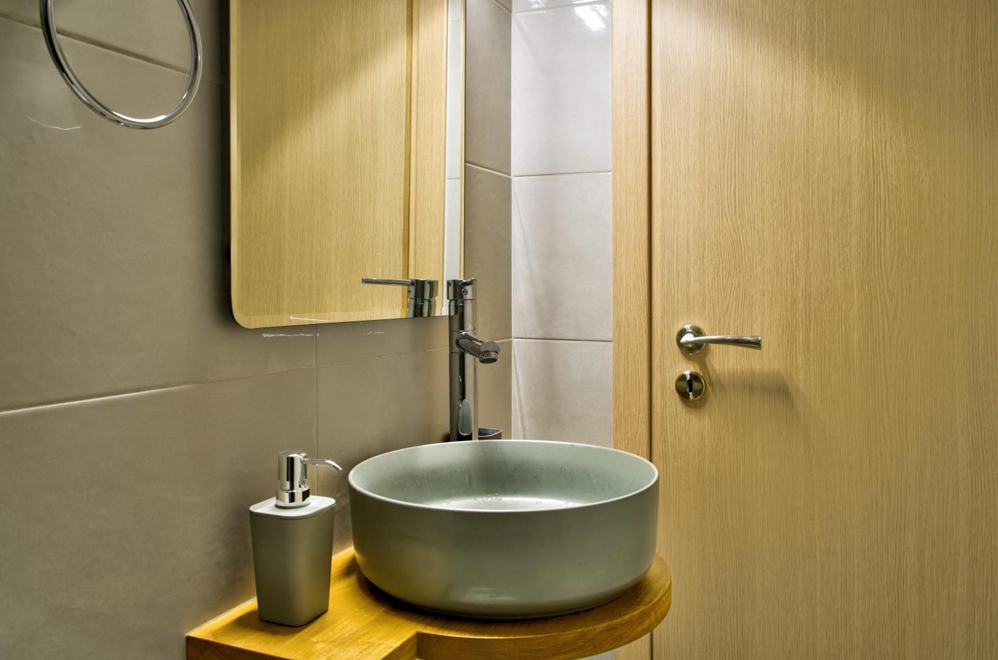 Hydra Apartment Патра Экстерьер фото